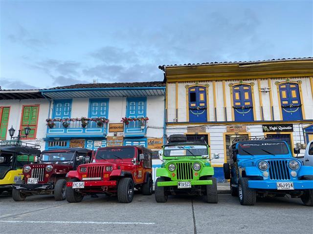 recorrido-jeep-panoramico-(3) - Hoteles en el Quindío Eje Cafetero, Alojamientos, Alquiler de fincas
