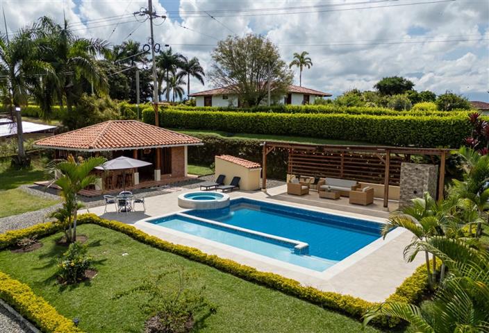 finca-san-luis-quindio-4 - Hoteles en el Quindío Eje Cafetero, Alojamientos, Alquiler de fincas