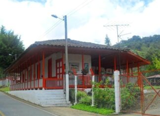 Hostal Rio Arabia
